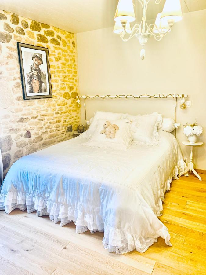 L'Ecrin Des Symes Villa Simeyrols ภายนอก รูปภาพ